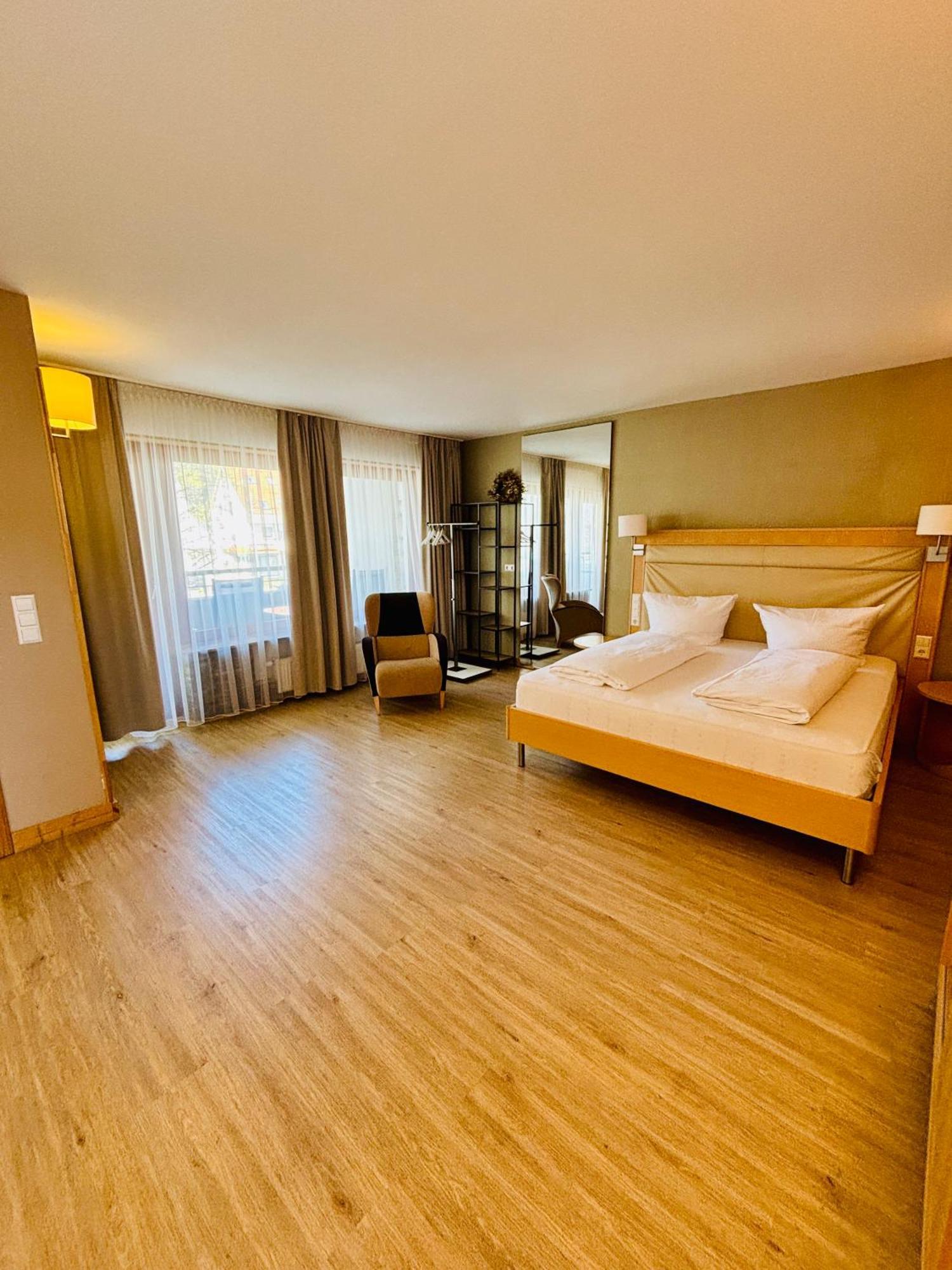Apartment L-dom *
